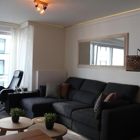 Cosy Appartement- 2 Slaapkamers Schuin Zeezicht Met Garage Knokke-Heist Exterior foto
