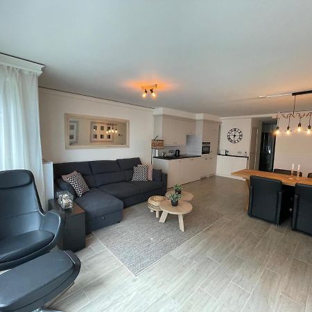 Cosy Appartement- 2 Slaapkamers Schuin Zeezicht Met Garage Knokke-Heist Exterior foto