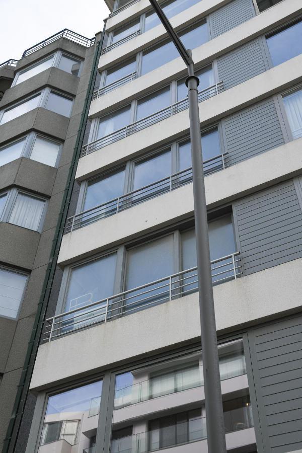 Cosy Appartement- 2 Slaapkamers Schuin Zeezicht Met Garage Knokke-Heist Exterior foto