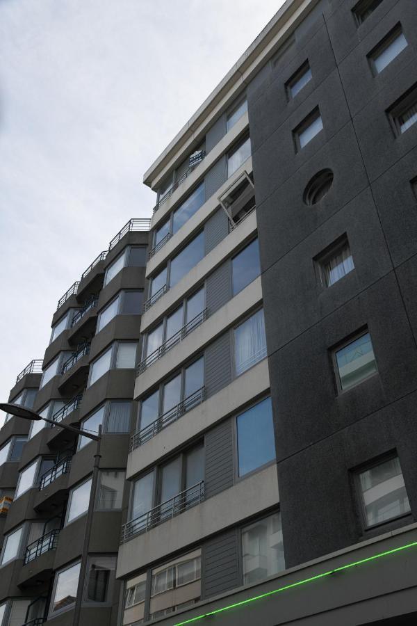 Cosy Appartement- 2 Slaapkamers Schuin Zeezicht Met Garage Knokke-Heist Exterior foto